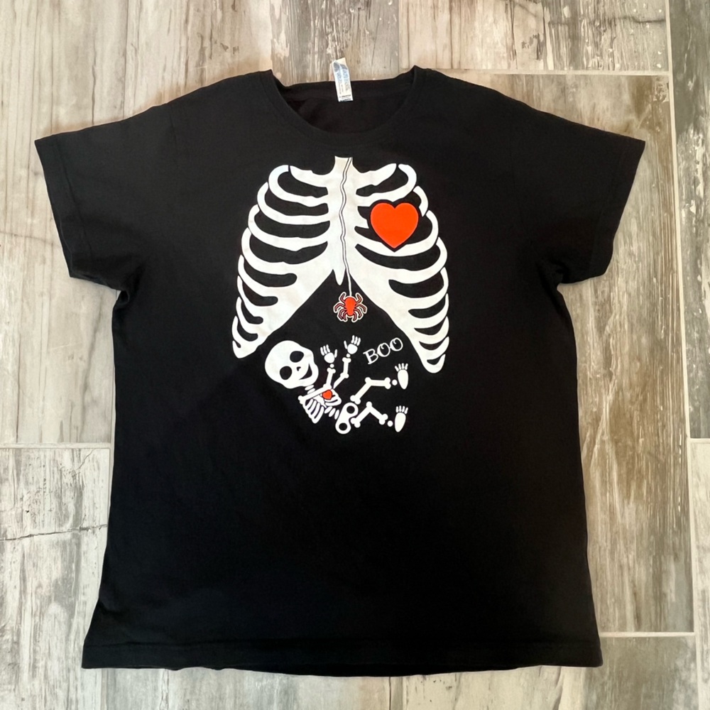 Maternity Halloween skeleton baby T-shirt Large